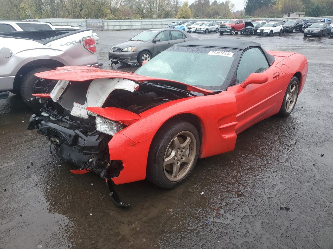 2000 Chevrolet Corvette, VIN 1G1YY32G5Y5129592 — Front end