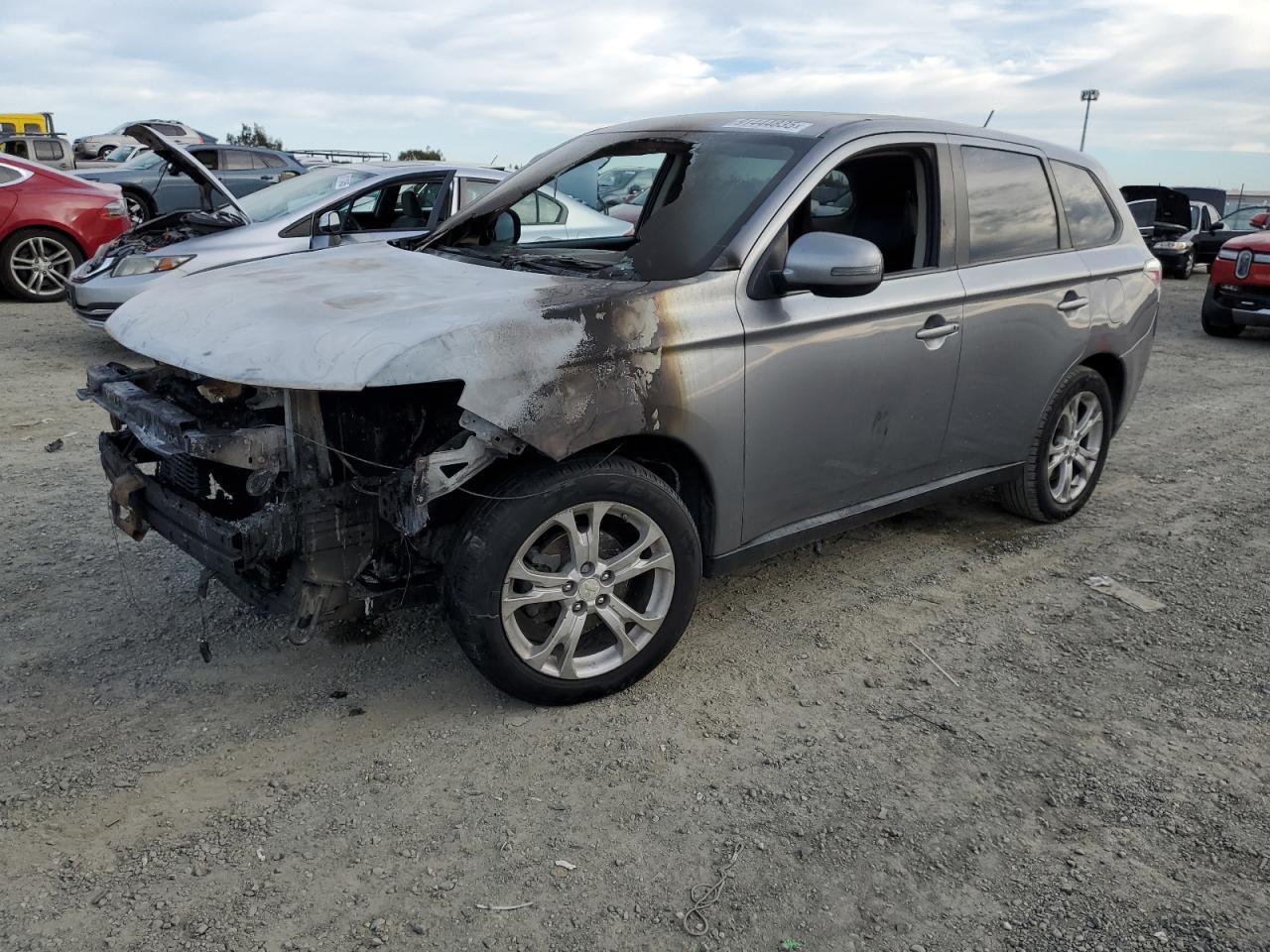 2014 Mitsubishi Outlander SE, VIN JA4AD3A30EZ009331 — Burn