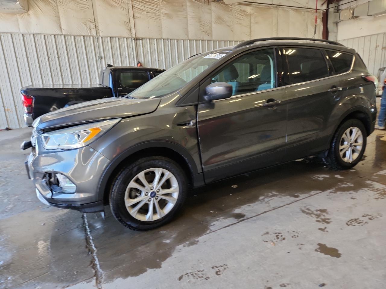2017 Ford Escape SE, VIN 1FMCU9GD5HUC17767 — Auction photo