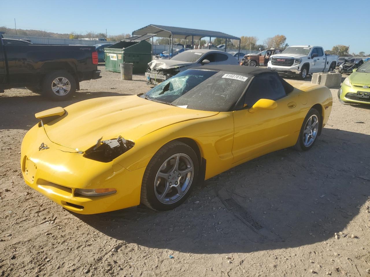 2000 Chevrolet Corvette, VIN 1G1YY32G4Y5124884 — Front end