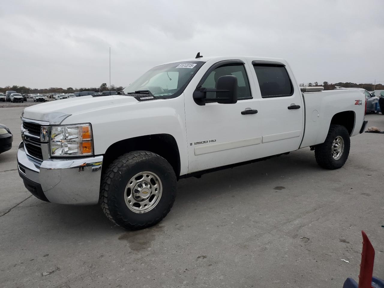2008 Chevrolet Silverado 2500HD LTZ, VIN 1GCHK23658F125609 — Зад