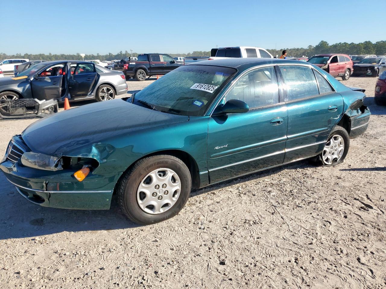 1998 Buick Regal LS, VIN 2G4WB52K8W1464548 — Перед