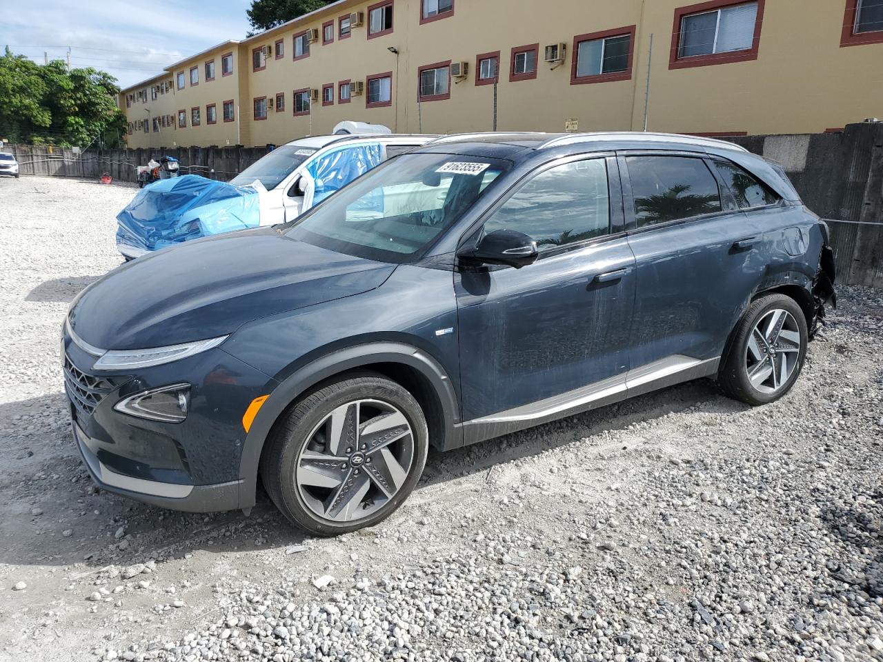 2020 Hyundai NEXO Limited, VIN KM8J84A62LU004180 — Rear end