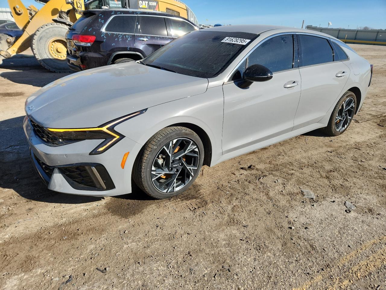 2025 Kia K5 GT-Line, VIN KNAG64J73S5311070 — Front end