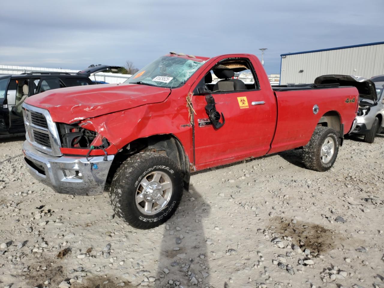 2011 Ram 2500 Outdoorsman, VIN 3D7LT2ET0BG552976 — Roof