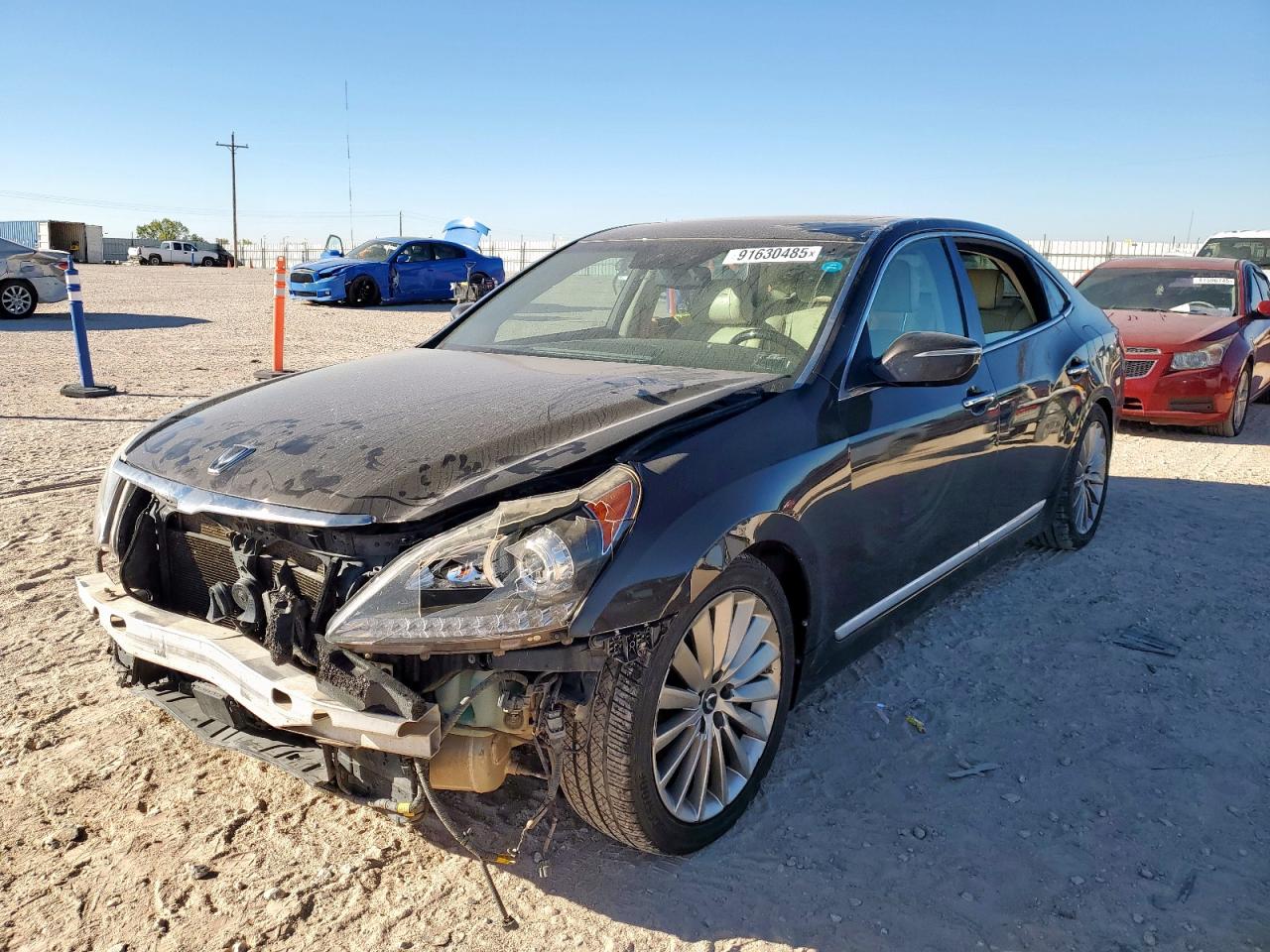 2016 Hyundai Equus Signature, VIN KMHGH4JH3GU106413 — Frame damage