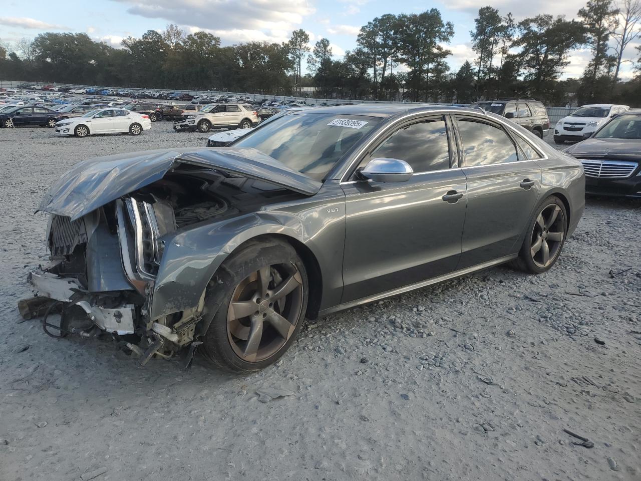 2014 Audi S8, VIN WAUD2AFD0EN003208 — Front end
