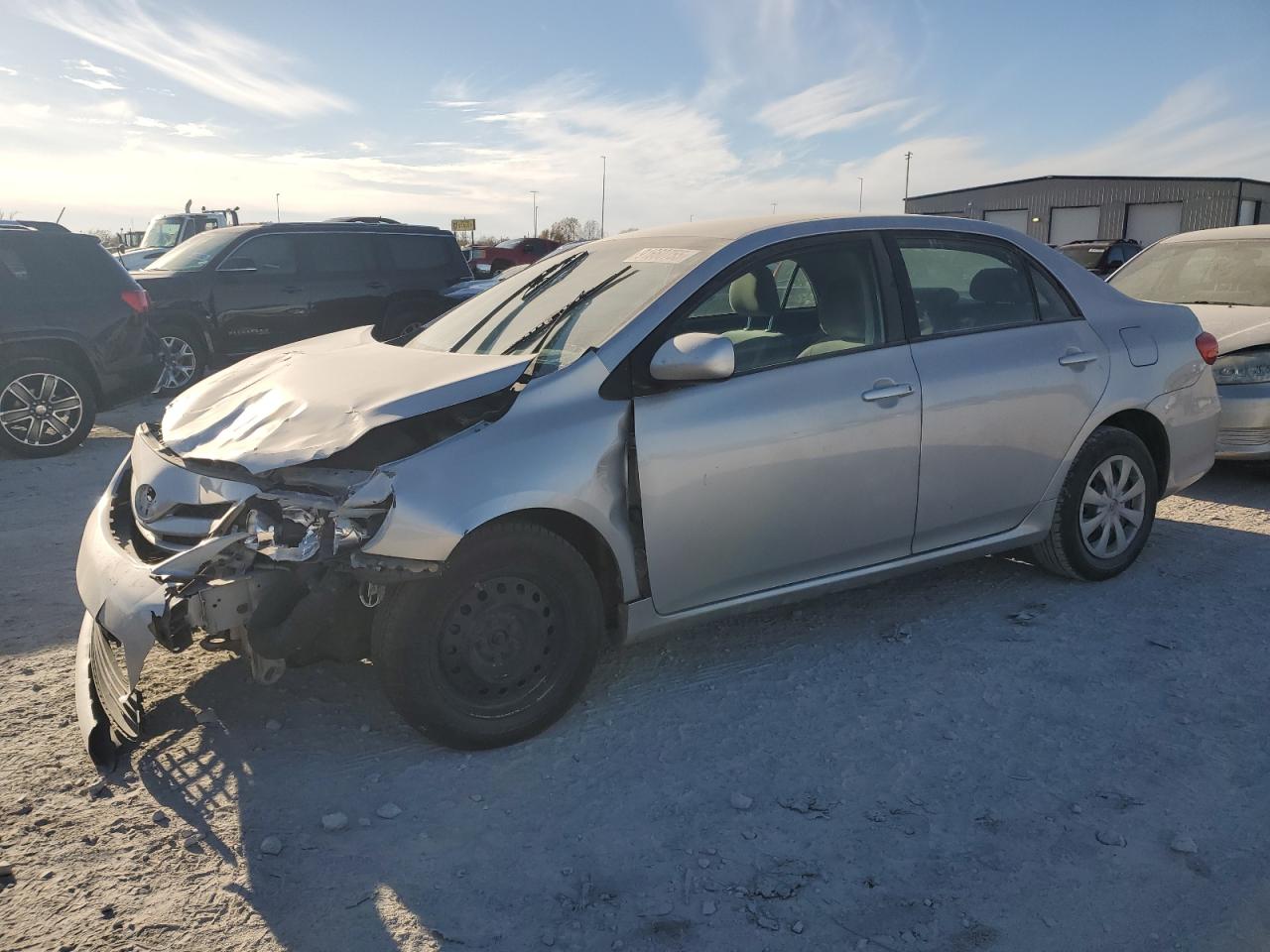 2011 Toyota Corolla LE, VIN 2T1BU4EE0BC562174 — Front end