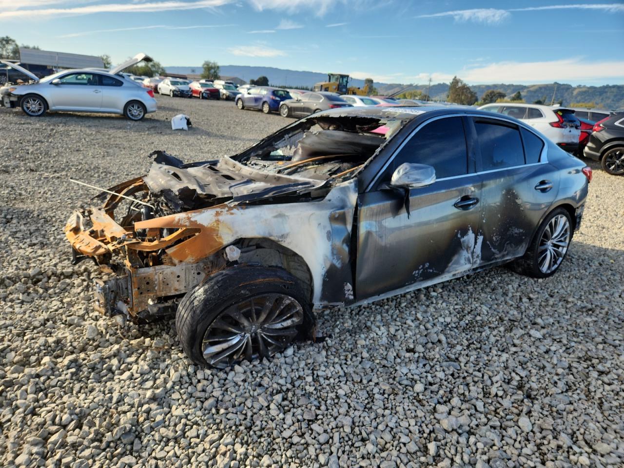 2014 Infiniti Q50 Premium, VIN JN1BV7AP4EM679725 — Burn