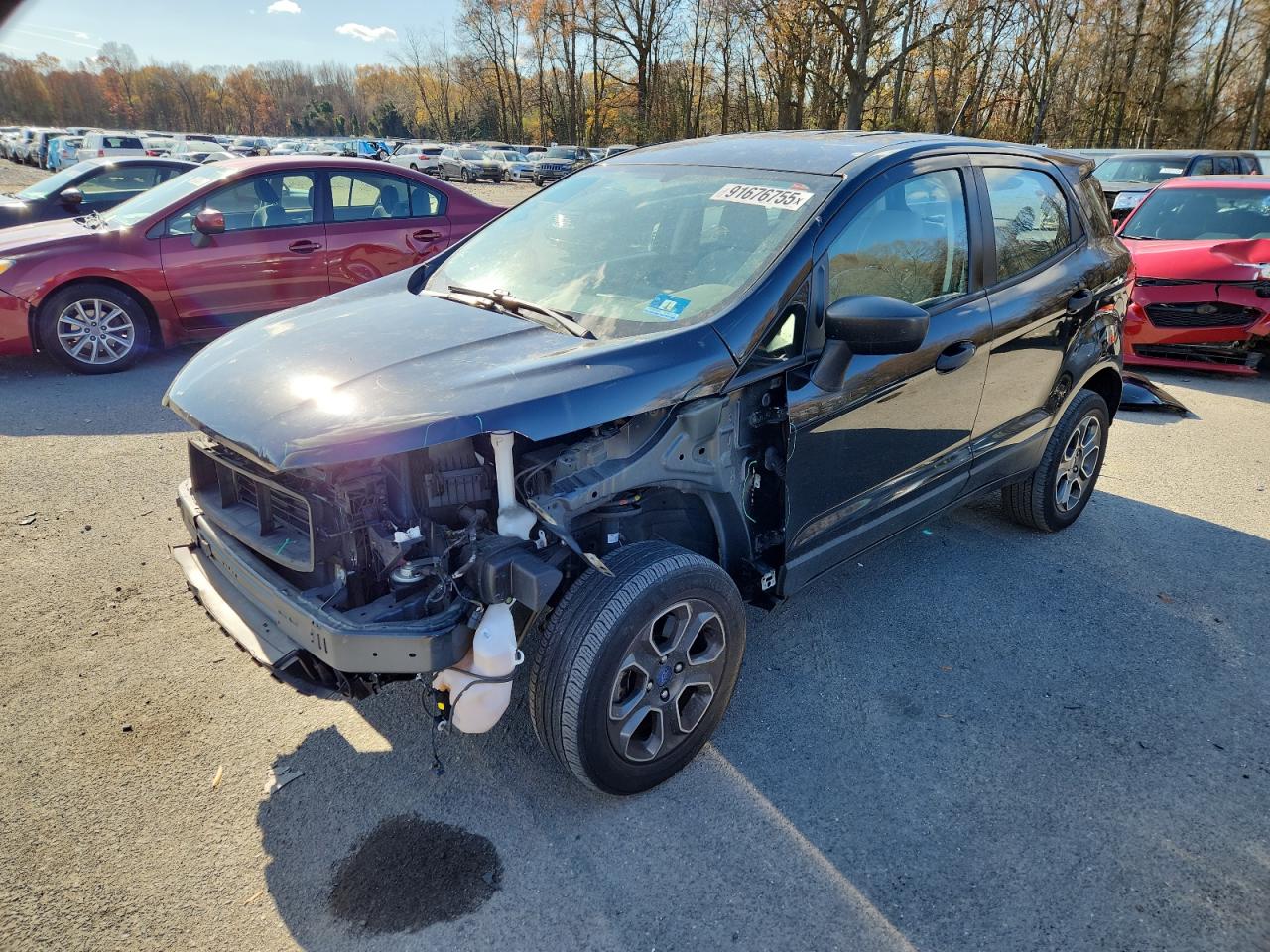 2018 Ford EcoSport S, VIN MAJ6P1SL8JC230202 — Front end