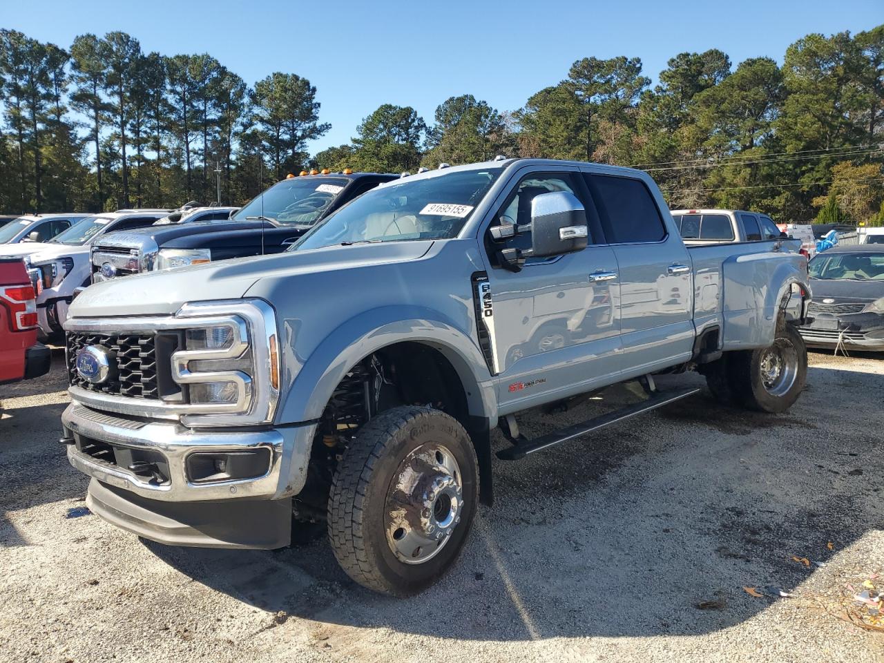 2025 Ford F-450 Lariat, VIN 1FT8W4DM7SED33324 — Rear end