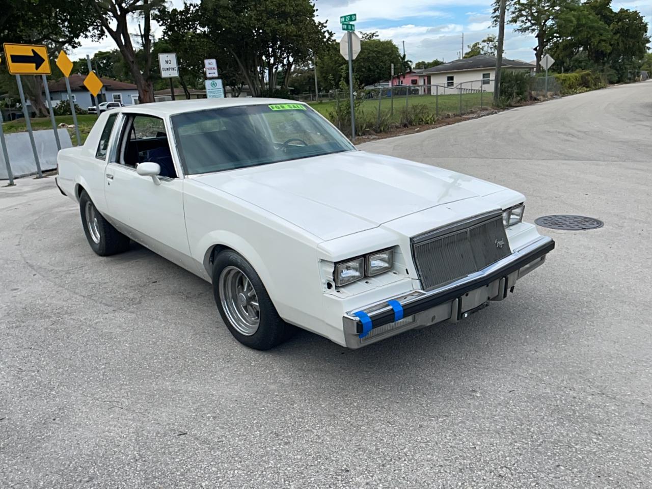 1982 Buick Regal Limited, VIN 1G4AM47A0CH208976 — Minor dents and scratches