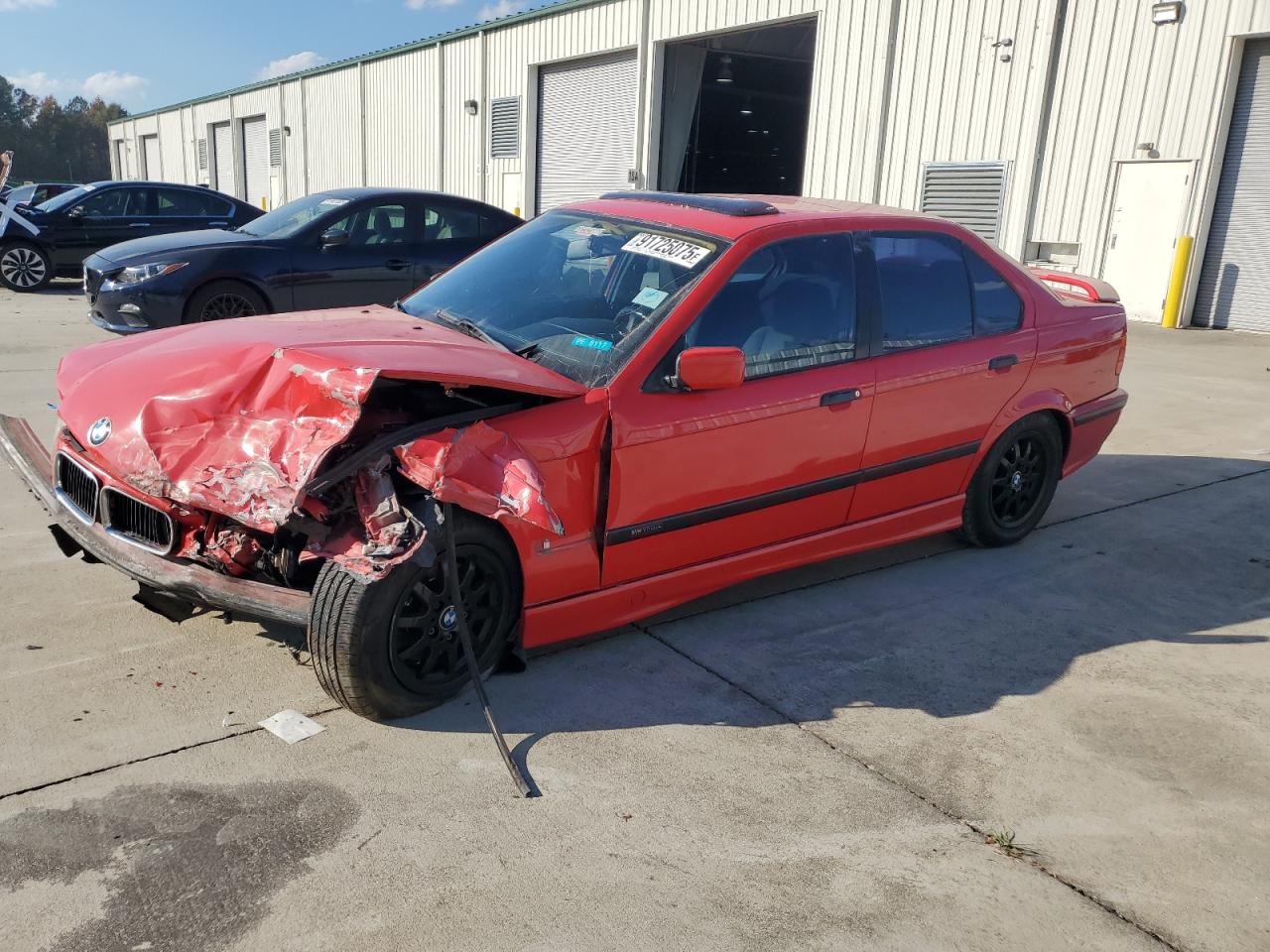 1993 BMW 3 Series 318i, VIN WBACA5318PFG08464 — Front end