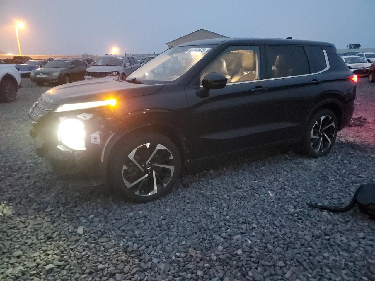 2022 Mitsubishi Outlander SE, VIN JA4J4UA80NZ049037 — Frame damage