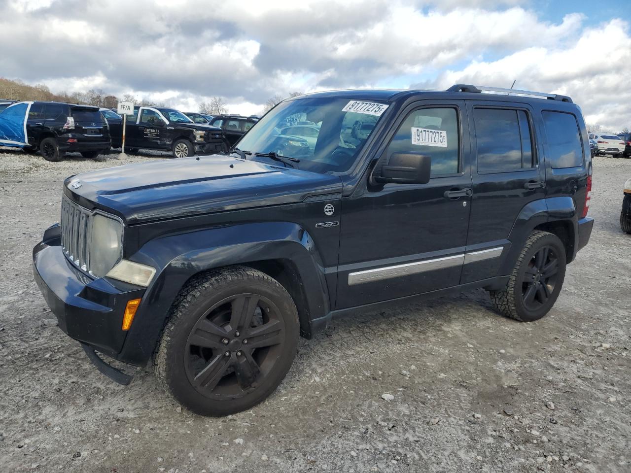 2012 Jeep Liberty Limited Jet, VIN 1C4PJMFK6CW195566 — Перед