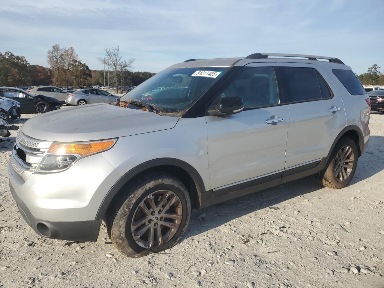2015 Ford Explorer XLT, VIN 1FM5K8D82FGA09325 — Minor dents and scratches