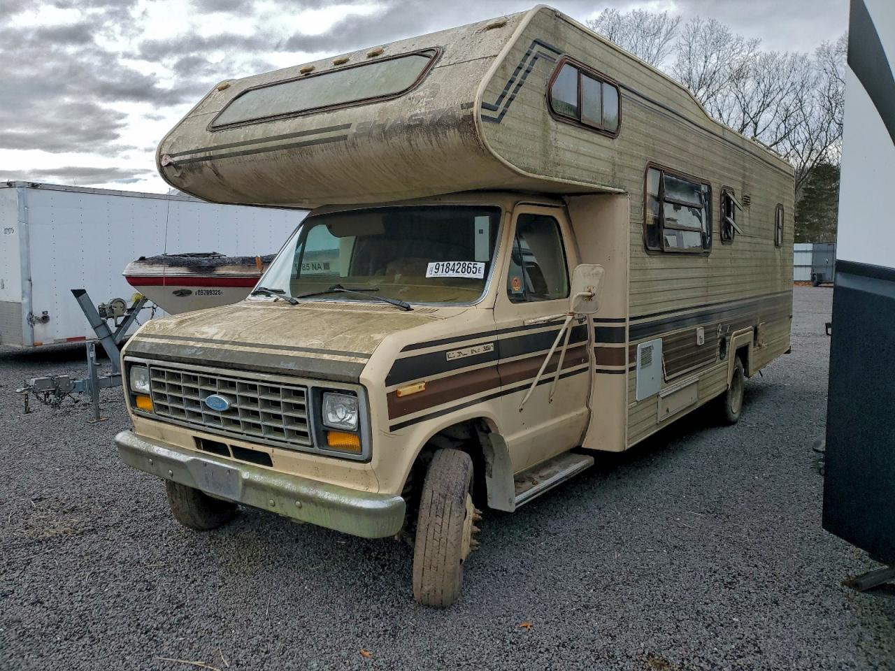 1985 Ford E-Series Commercial, VIN 1FDKE30L7FHA30768 — Roof