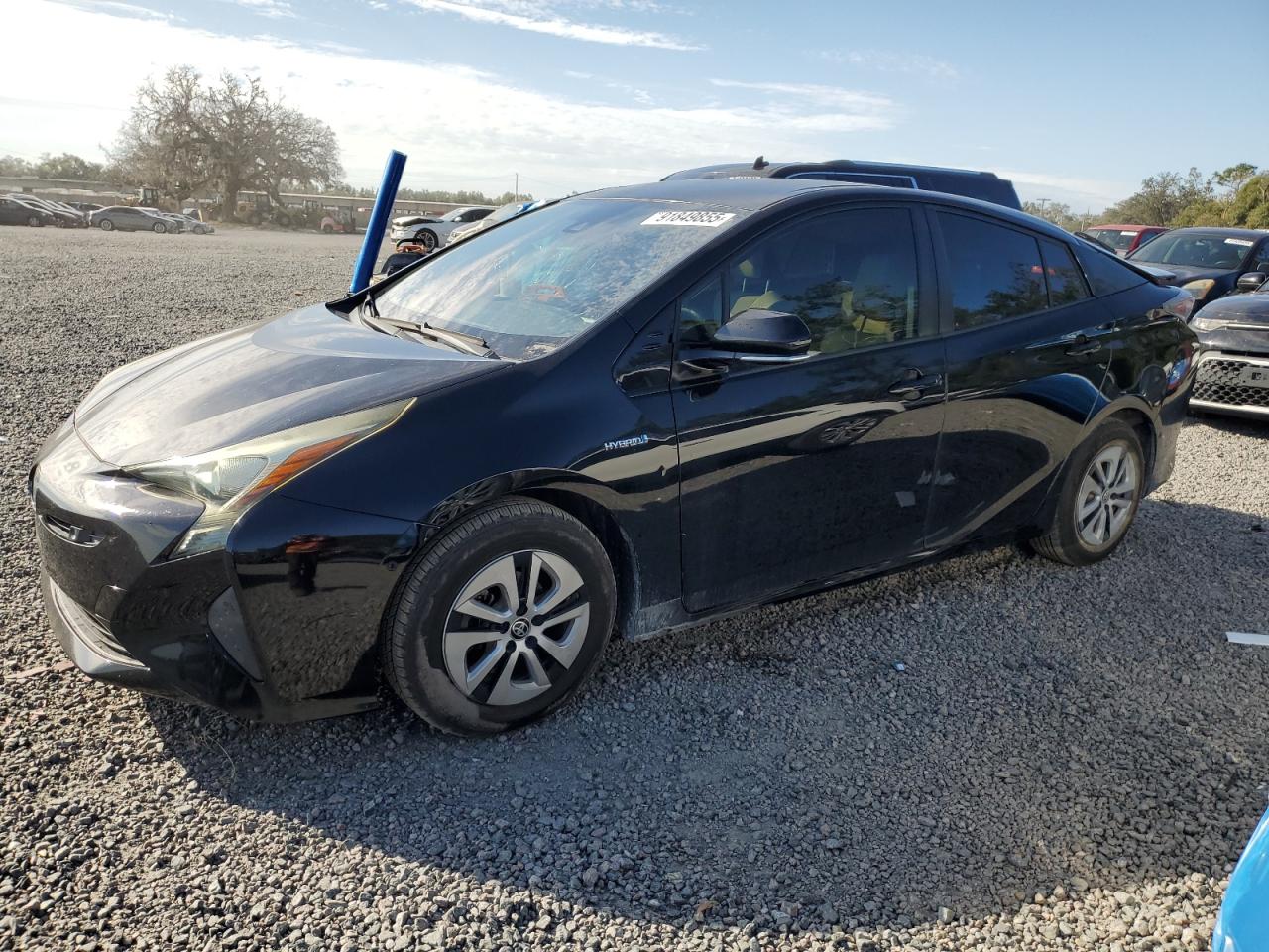 2018 Toyota Prius Three Touring, VIN JTDKARFU5J3549276 — Rear end