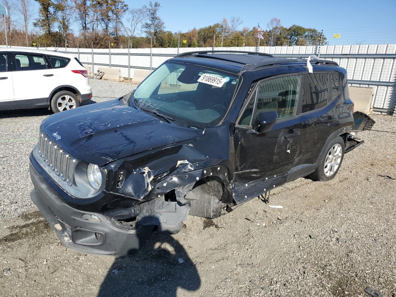 2017 Jeep Renegade Latitude, VIN ZACCJABB2HPE42668 — Side