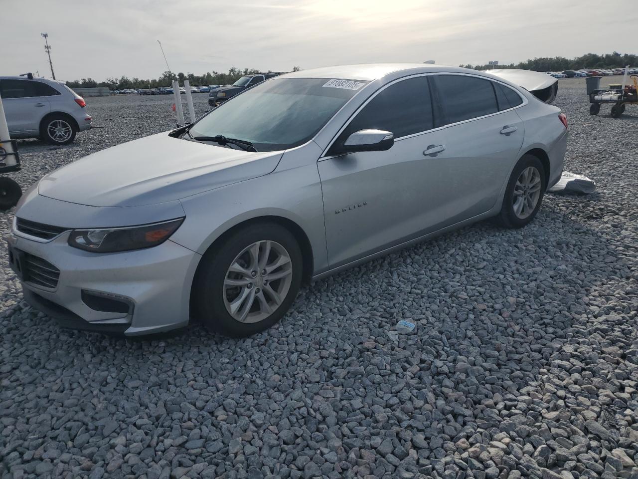 2018 Chevrolet Malibu LT, VIN 1G1ZD5ST4JF184284 — Rear end