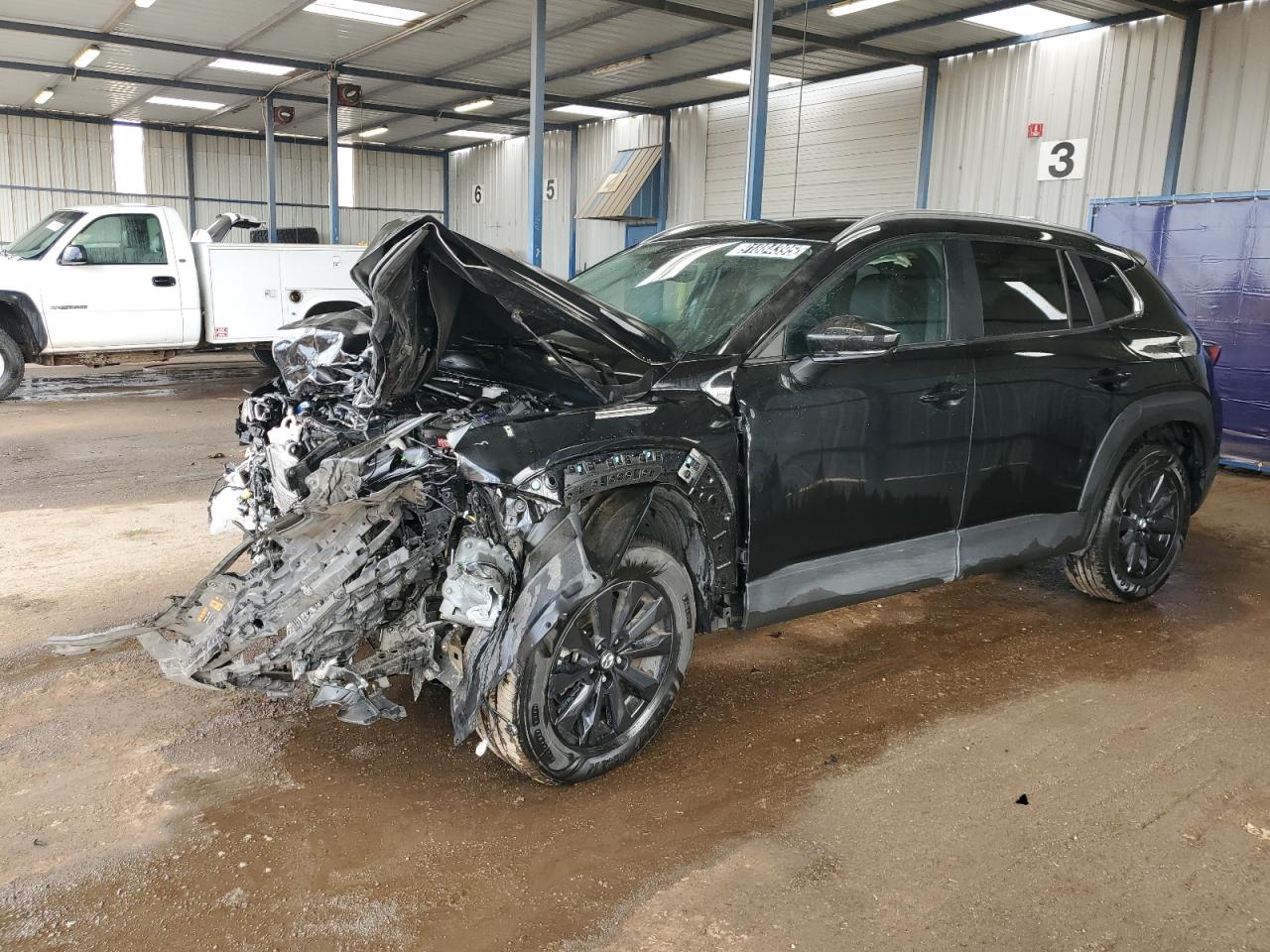 2025 Mazda CX-50 S Preferred, VIN 7MMVABBM0SN307317 — Перед