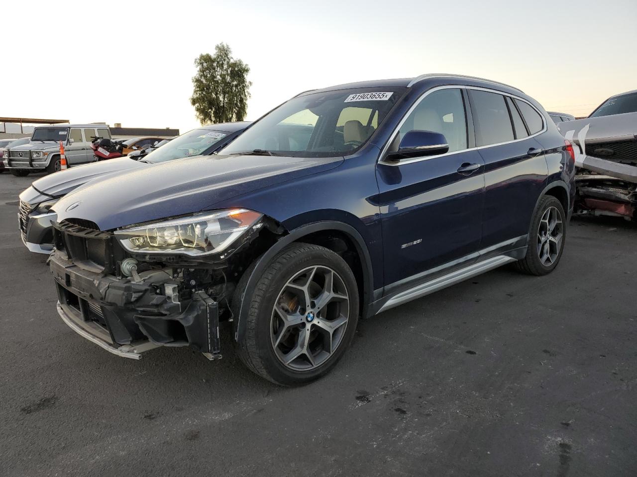 2018 BMW X1 sDrive28i, VIN WBXHU7C32J5L05481 — Front end