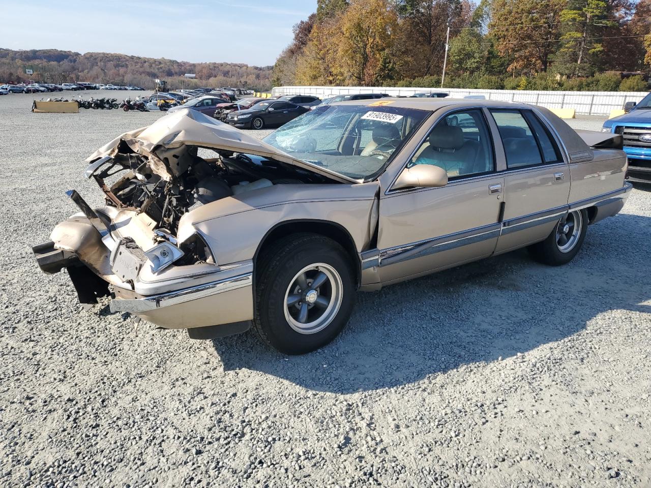 1995 Buick Roadmaster Limited Collectors Edition, VIN 1G4BT52P8SR423622 — Front end