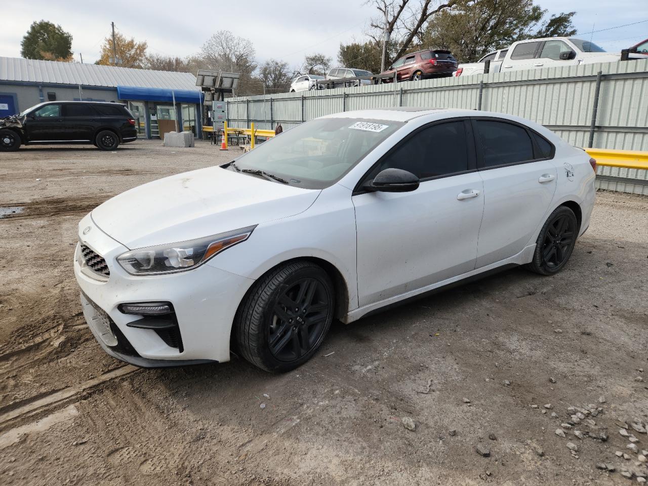 2021 Kia Forte GT-Line, VIN 3KPF34AD7ME357361 — Side