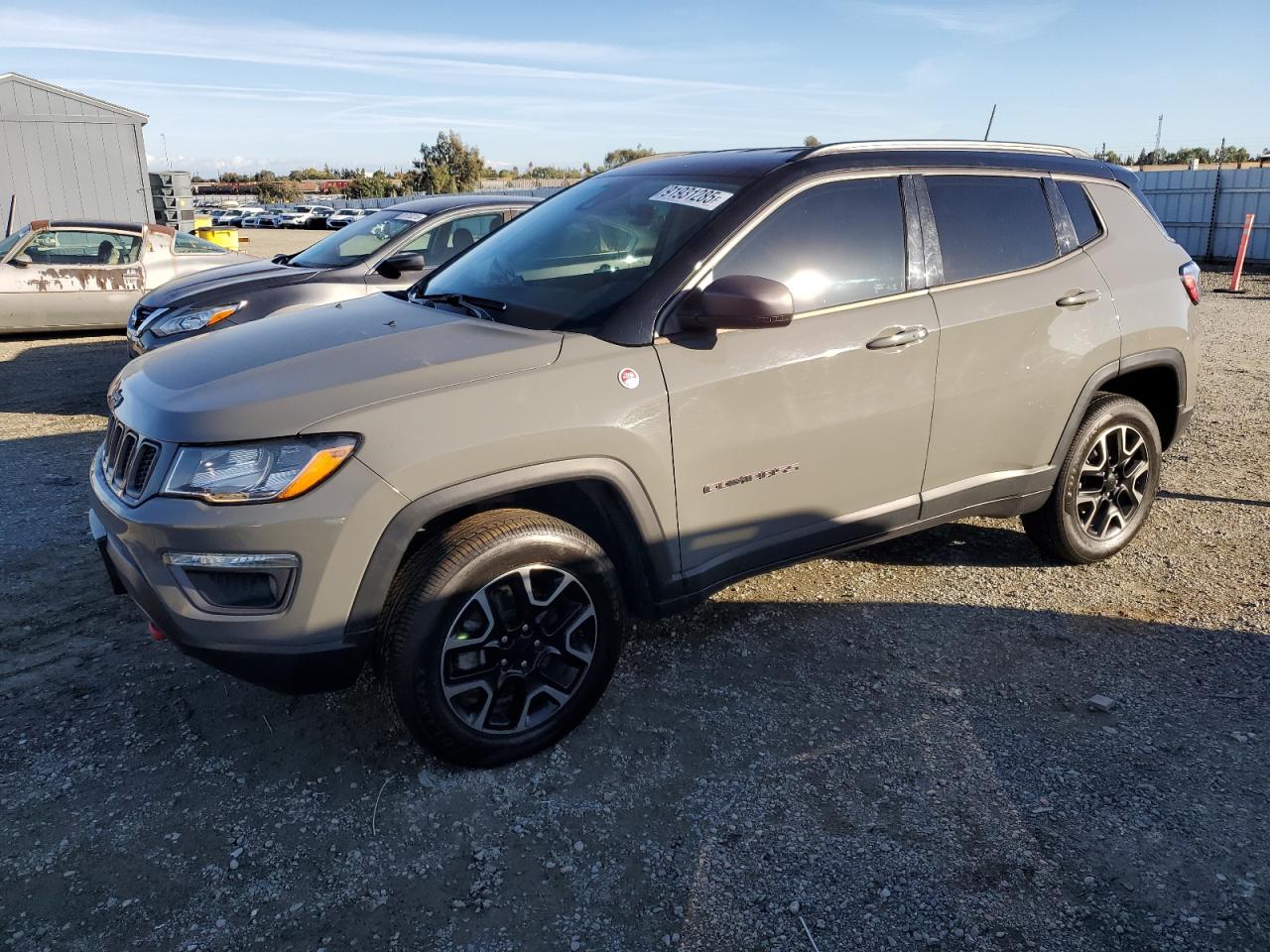 2021 Jeep Compass Trailhawk, VIN 3C4NJDDB0MT511996 — Front end