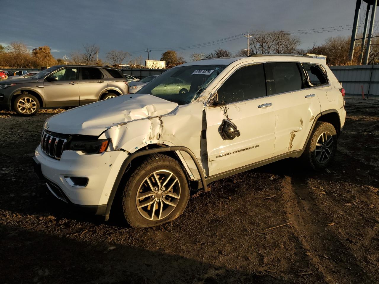 2022 Jeep Grand Cherokee Limited, VIN 1C4RJFBGXNC141763 — Rear end