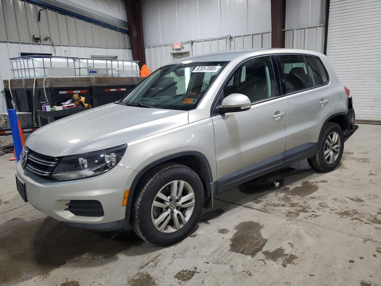 2013 Volkswagen Tiguan S, VIN WVGBV3AX6DW599816 — Rear end