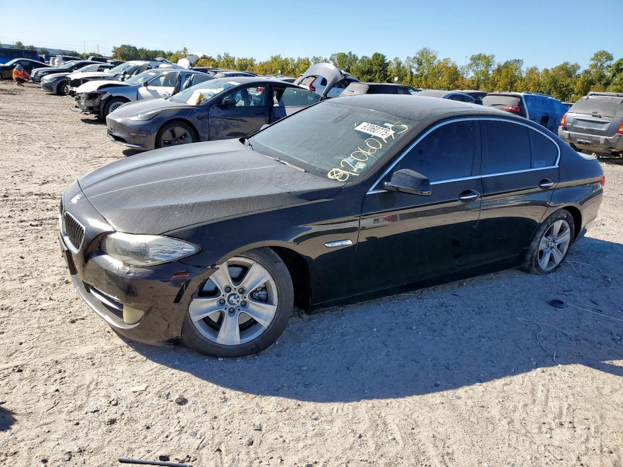 2011 BMW 5 Series 528i, VIN WBAFR1C56BC744052 — Front end