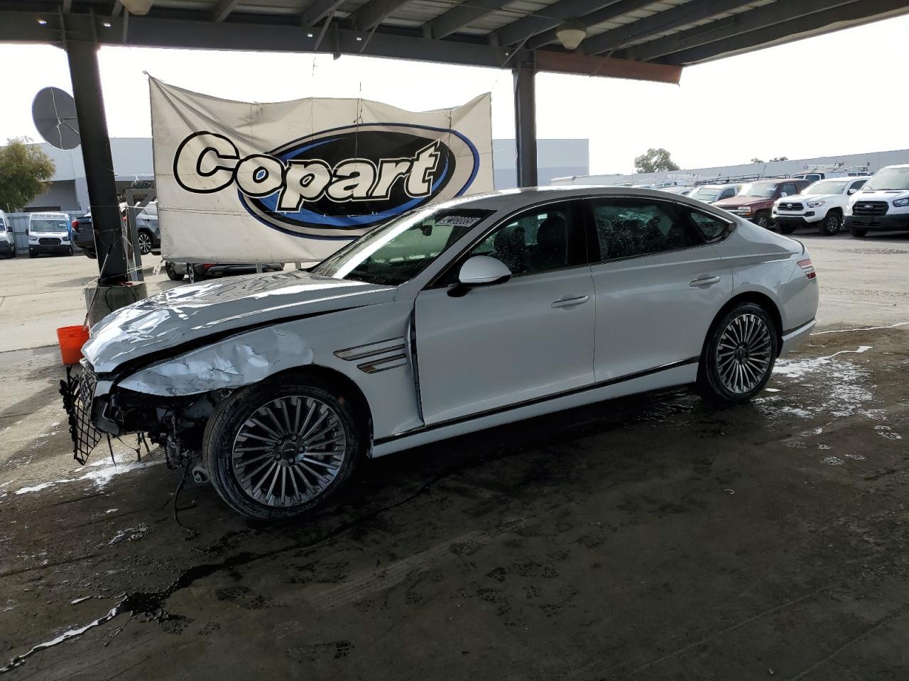 2023 Genesis G80, VIN KMTGE4S16PU003602 — Front end