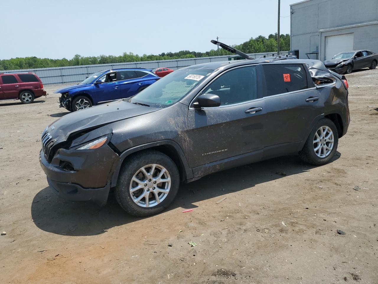 2014 Jeep Cherokee Latitude, VIN 1C4PJMCB4EW246246 — По всему кузову
