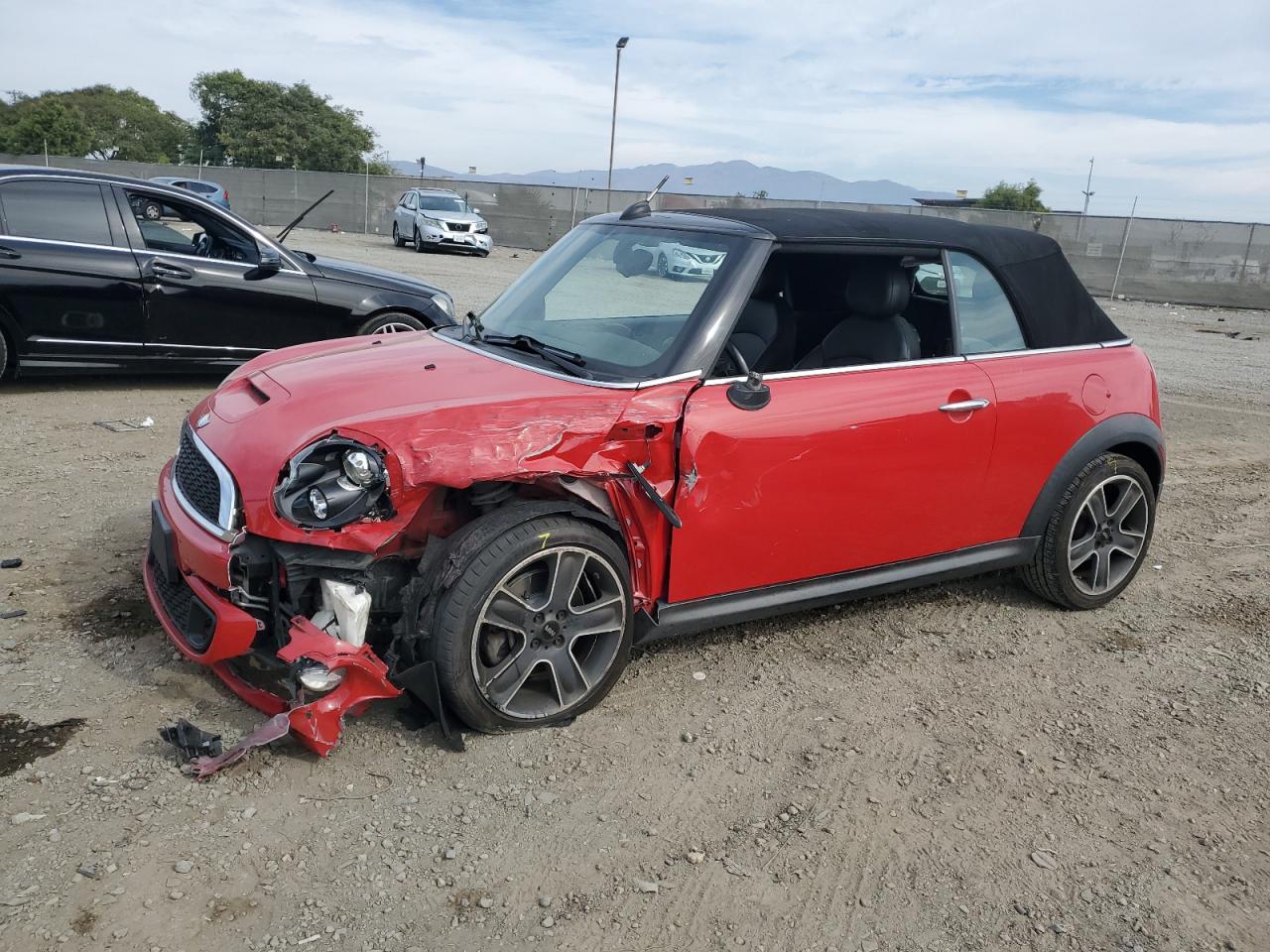 2012 MINI Convertible S, VIN WMWZP3C54CT250269 — Front end