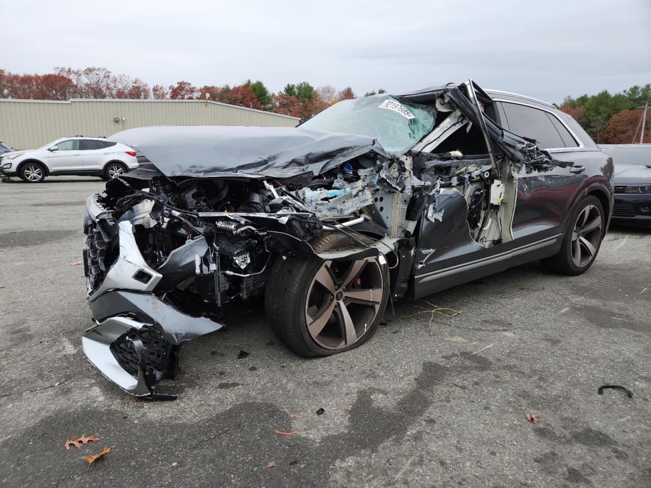 2025 Audi SQ8 Prestige, VIN WA1CWBF16SD015308 — Auction photo