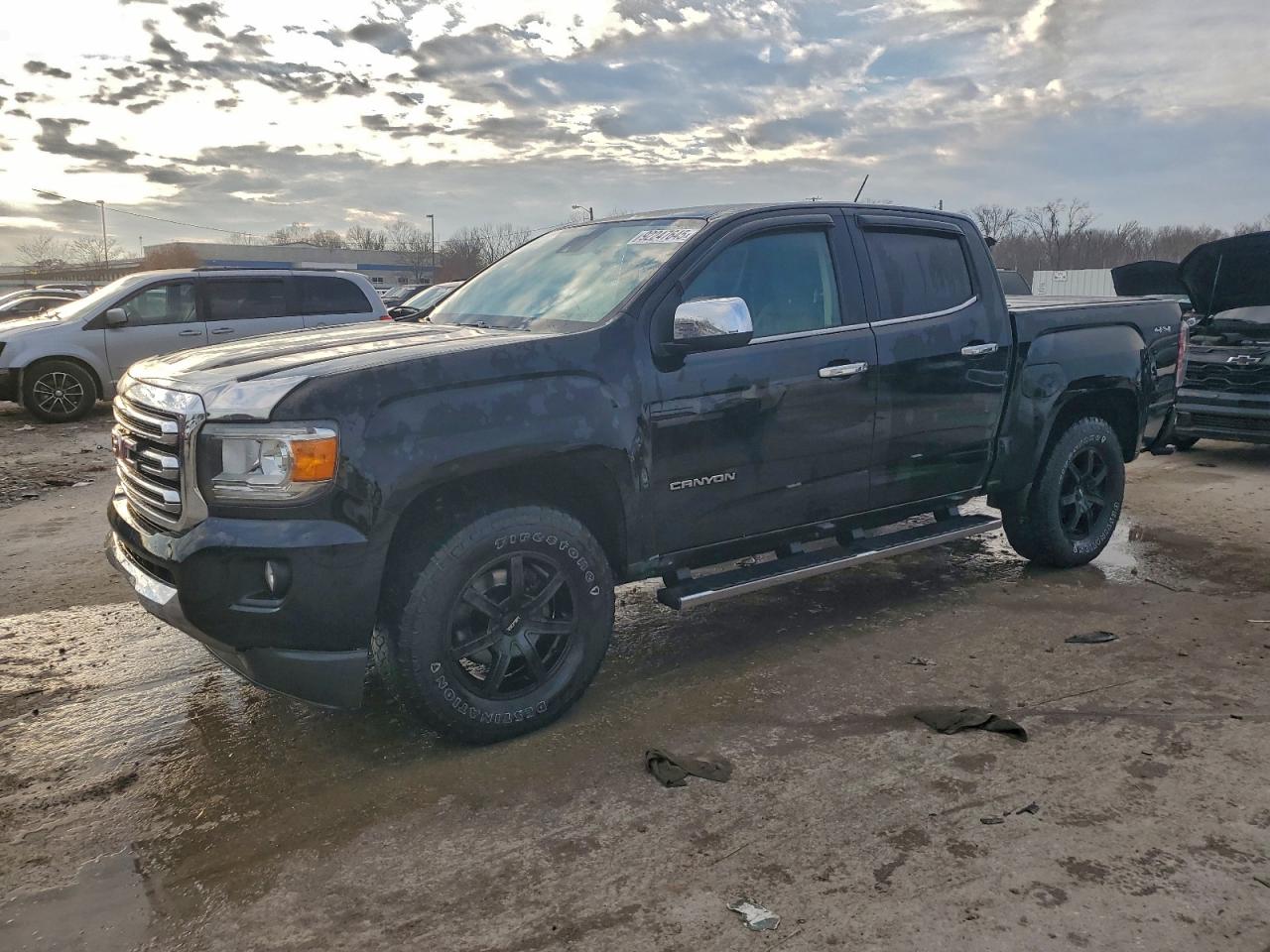 2015 GMC Canyon 4WD SLT, VIN 1GTG6CE39F1266606 — Rear end