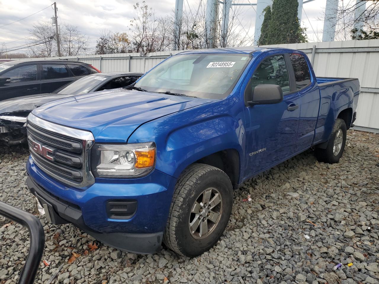 2018 GMC Canyon 2WD, VIN 1GTH5BEA5J1167032 — Normal wear