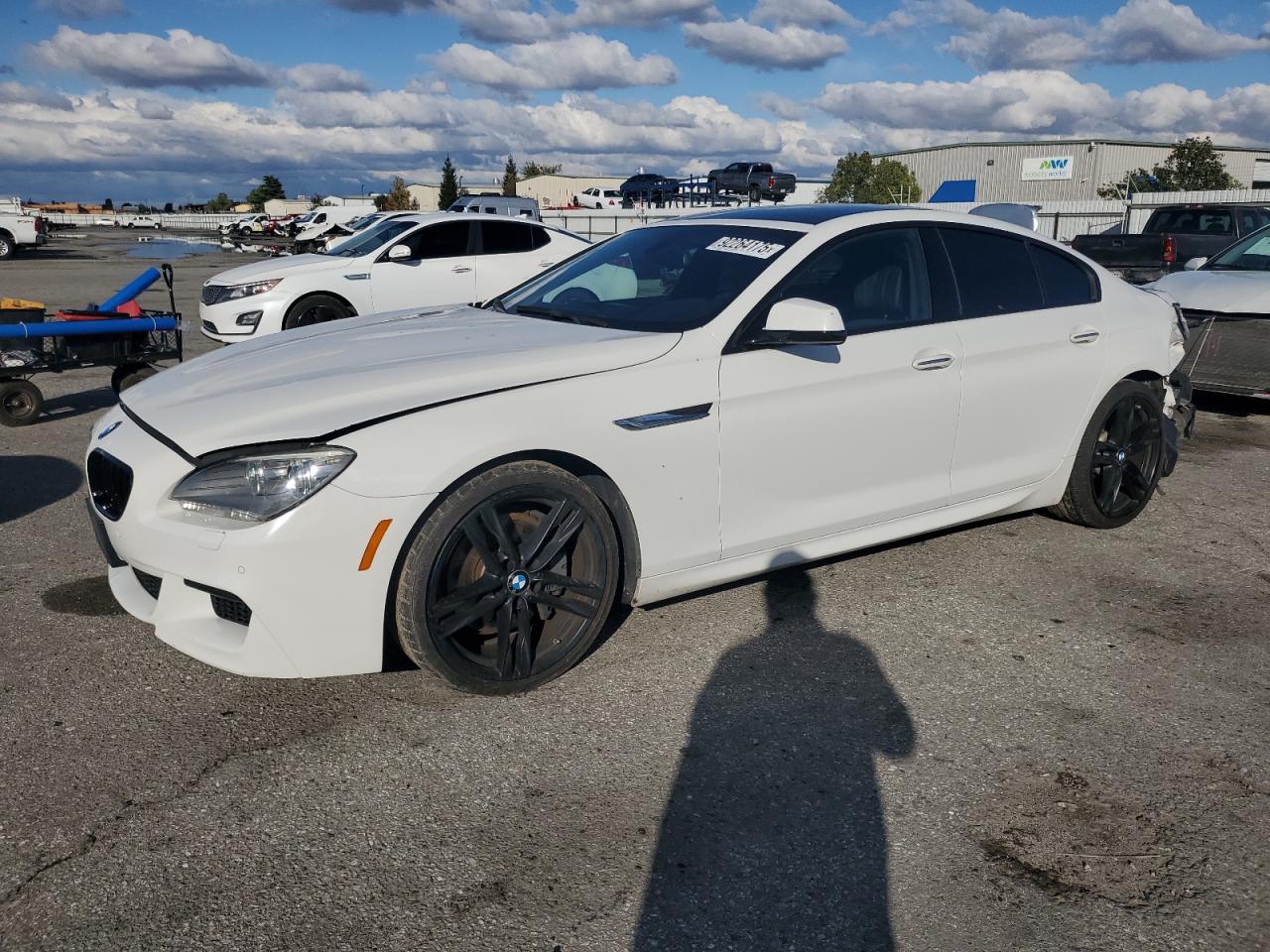 2015 BMW 6 Series 650i, VIN WBA6B2C57FGB99328 — Фото с аукциона