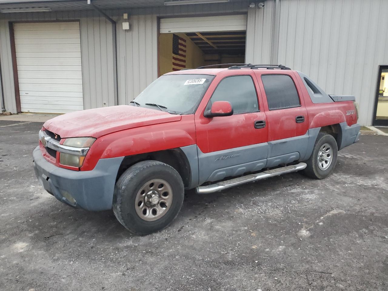 2003 Chevrolet Avalanche, VIN 3GNEK13T33G195949 — Engine fire