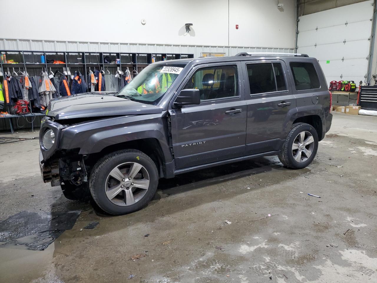 2017 Jeep Patriot High Altitude, VIN 1C4NJRFBXHD127133 — Front end