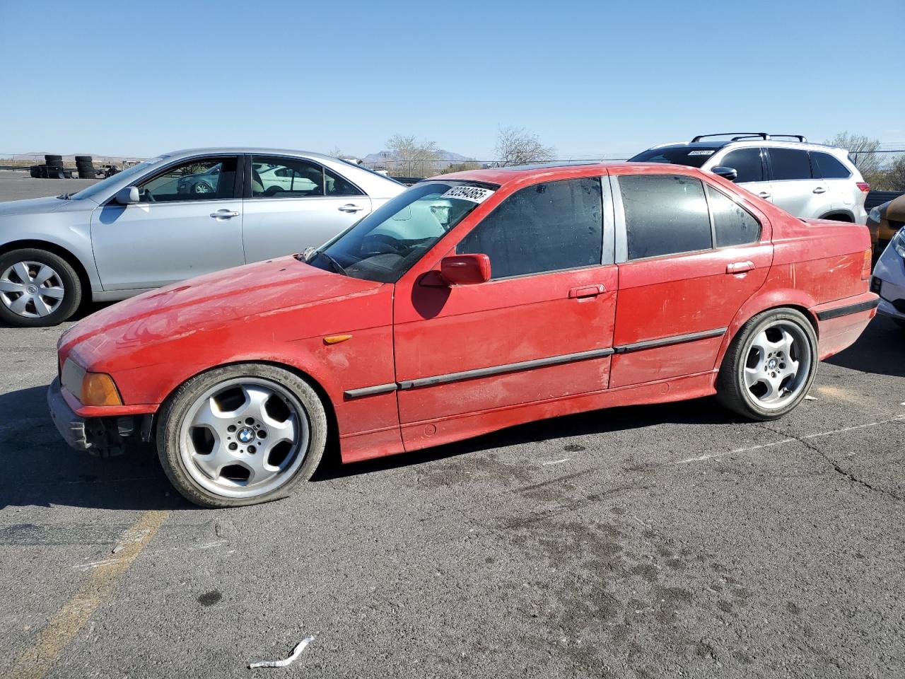 1993 BMW 3 Series, VIN WBACB4312PFL05829 — Front end