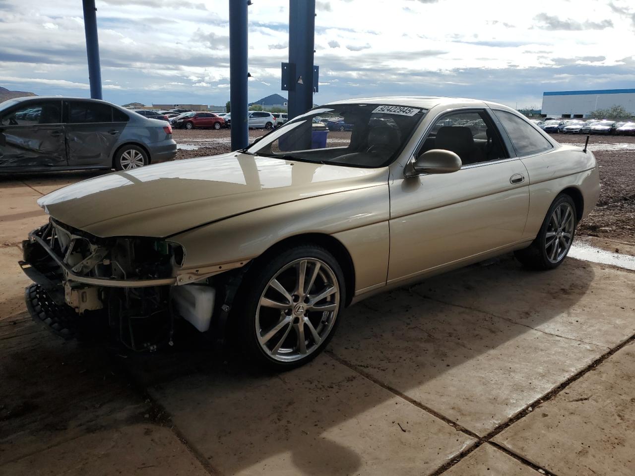 1995 Lexus SC, VIN JT8JZ31C0S0024840 — Front end
