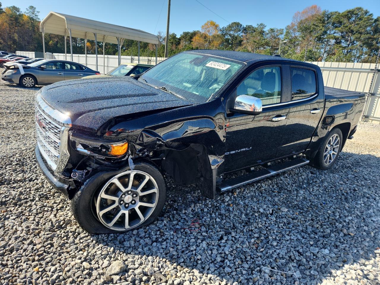 2022 GMC Canyon 4WD Denali, VIN 1GTG6EEN4N1194774 — Front end