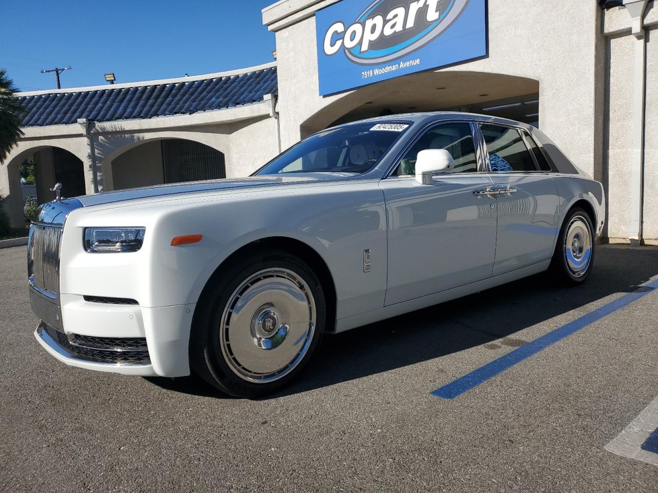2023 Rolls-Royce Phantom, VIN SCATT6C00PU218873 — Side