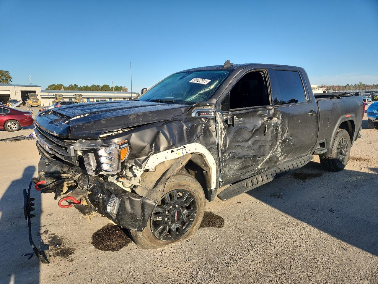 2022 GMC Sierra 2500HD AT4, VIN 1GT49PE70NF364607 — Front end