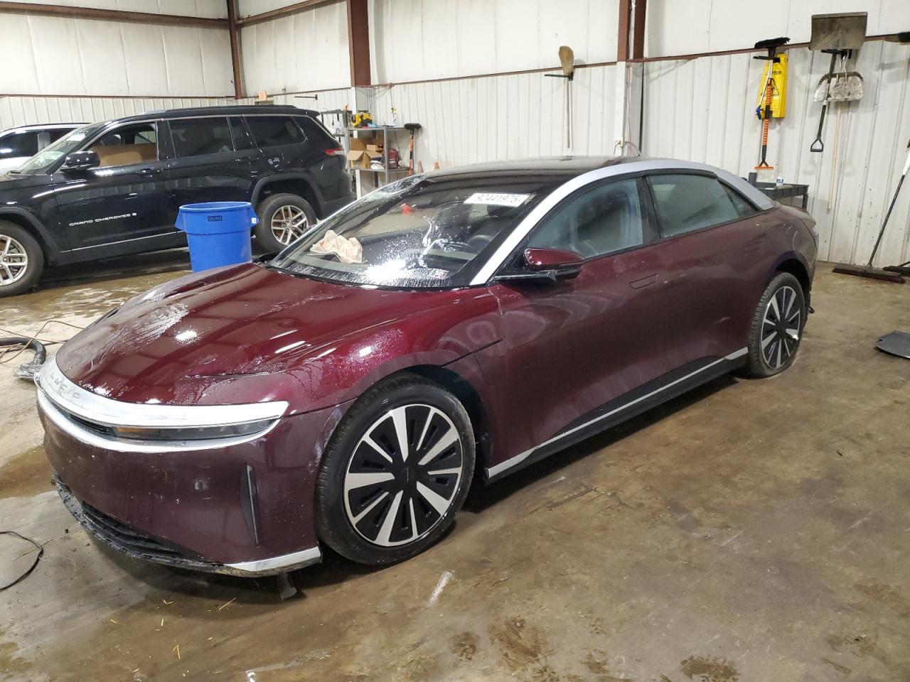 2025 Lucid Air Touring, VIN 50EA1TEAXSA009740 — Roof