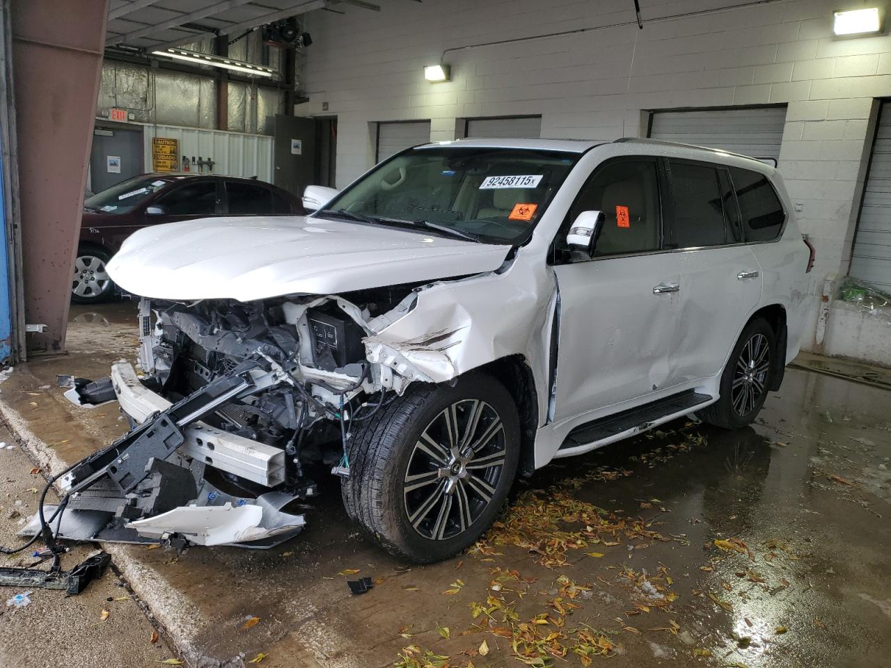 2018 Lexus LX 570, VIN JTJHY7AXXJ4264317 — Front end