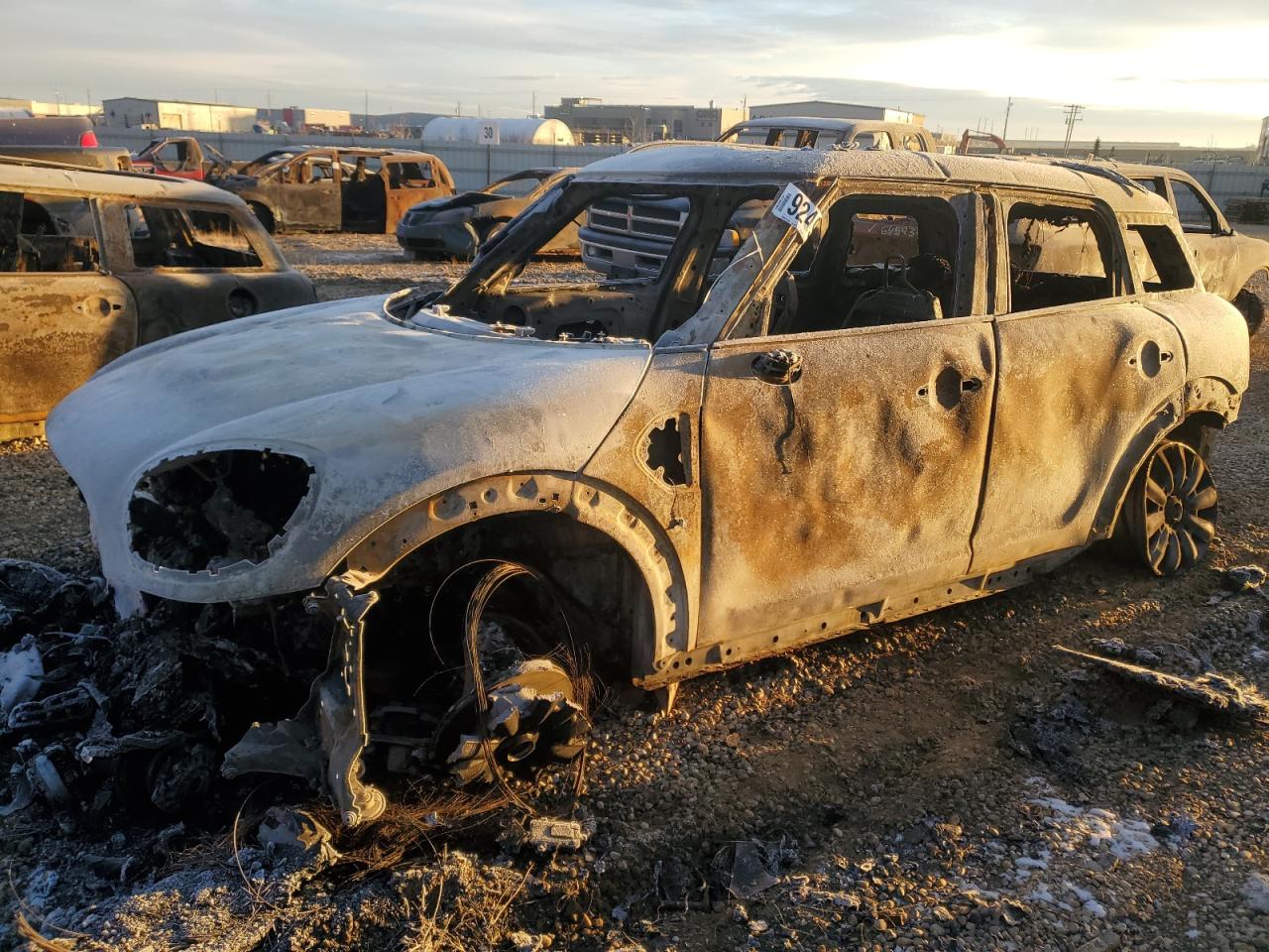 2023 MINI Countryman Cooper S, VIN WMZ83BR09P3R28696 — Пожар