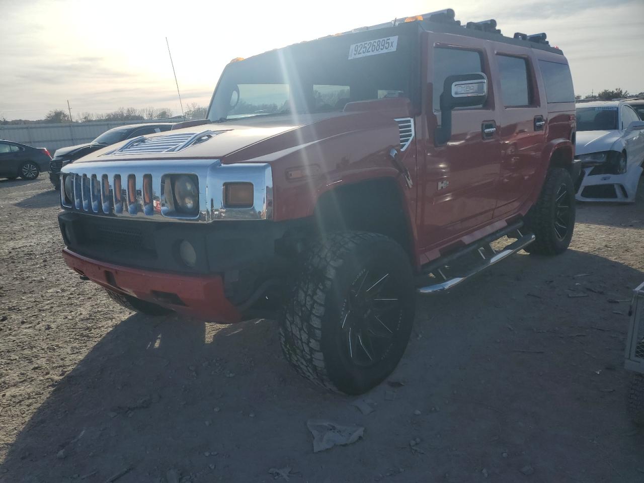 2007 Hummer H2 SUV, VIN 5GRGN23UX7H108176 — Бок